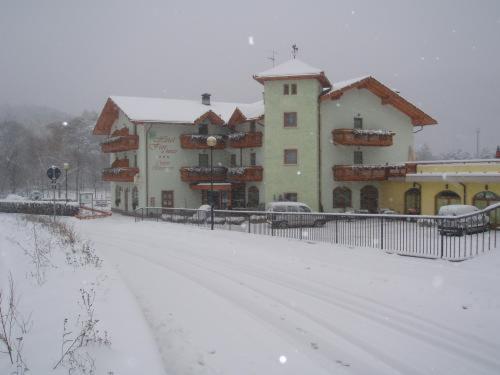 Hotel Fior Di Bosco Giovo Zewnętrze zdjęcie